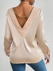 SHEIN Privé 鏈條細節V領襯衫 - 杏色 - 查看 5