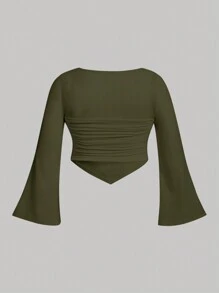 SHEIN MOD 大碼方領喇叭袖褶邊手帕下擺短款上衣 - 軍綠色 - 查看 2