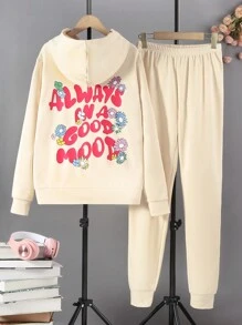 SHEIN Explorewe Teen Girl Slogan Graphic Hoodie & Sweatpants - Apricot - View 4