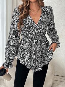 SHEIN Frenchy Allover Print Flare Sleeve Peplum Blouse - Black - View 3