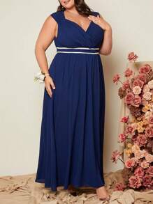 SHEIN Belle 大碼雞心領口珍珠膠帶細節伴娘洋裝 - 藍色 - 查看 4