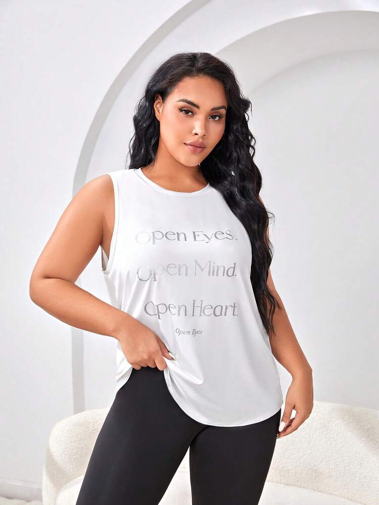 SHEIN Yoga Basic מידות גדולות סלוגן גרפי מכפלת מעוגלת טופ גופיית ספורט - לבן - ראה 3