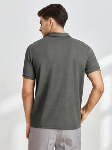 Manfinity BRENVOR Men Solid Quarter Zip Polo Shirt