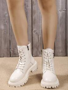 時尚圓頭女短靴英倫風薄款秋冬新款