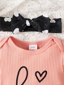 女嬰字母圖案荷葉邊連身背心&愛心圖案喇叭褲＆ 頭巾