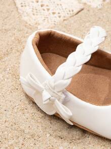 1 双新生儿鞋白色经典 PU 时尚公主鞋适合 0-1 岁女孩