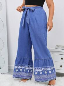 SHEIN LUNE Plus Floral Print Ruffle Hem Belted Wide Leg Jeans - Medium Wash - View 5