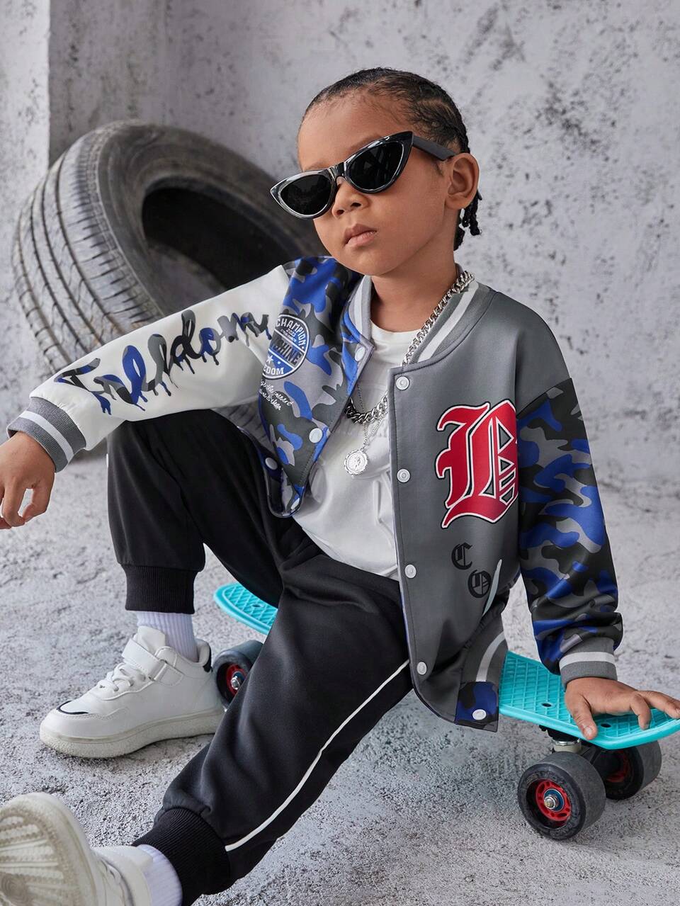 Young Boy Camo Print Letter Graphic Striped Trim Varsity Jacket Without Hoodie
