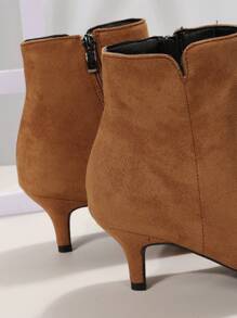 Stiletto Boots - Brown - View 6