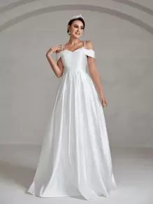 Cold Shoulder Zip Back Satin Wedding Dress - White - View 3