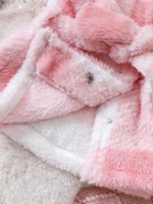 SHEIN Playful Pals 女婴水牛格子印花腰带泰迪熊背心外套和裤子不含 T 恤，适合圣诞节 - 粉色 - 查看 5