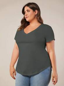 SHEIN BASICS 大碼素色V領T恤 - 深灰色 - 查看 4