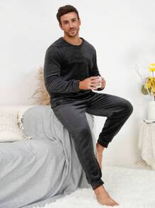 男士字母刺绣法兰绒睡衣套装/蓬松睡衣套装，秋冬舒适服装