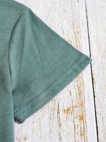 INAWLY Moon & Floral Print Tee Graphic Tees Women Tops - Dark Green - View 4