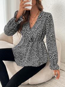 SHEIN Frenchy Allover Print Flare Sleeve Peplum Blouse - Black - View 5