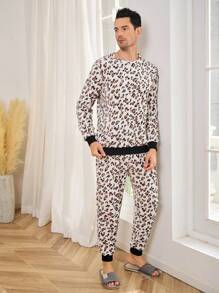 Mens Flannelette Animal Print Pajama Set Round Neck Regular Sleeve Loungewear With Pockets - Multicolor - View 4