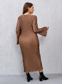 SHEIN Essnce Talla grande Vestido de muslo con abertura - Caqui - Ver 2