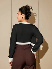 女士拼布撞色长袖圆领时尚短款针织毛衣 - 黑色 - 查看 2