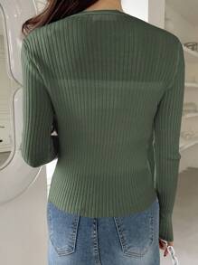 DAZY Áo len cardigan có nút trang trí hình con sò phía trước - Màu xanh Ô liu - Xem 2