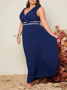 SHEIN Belle 大碼雞心領口珍珠膠帶細節伴娘洋裝 - 藍色 - 查看 6