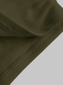 SHEIN MOD 大碼方領喇叭袖褶邊手帕下擺短款上衣 - 軍綠色 - 查看 3