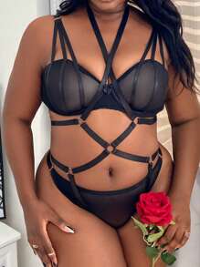 Classic Sexy Plus Ring Linked Harness Underwire Lingerie Set - Black - View 1