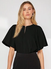 BizChic 女士圆领纽扣装饰镂空蝴蝶袖宽松垂坠衬衫，基础都市通勤风格，简约优雅时尚商务休闲装，适合教师、办公室、婚礼、音乐会等场合。 - 黑色 - 查看 1