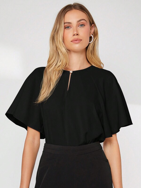 BizChic Solid Keyhole Neck Butterfly Sleeve Blouse