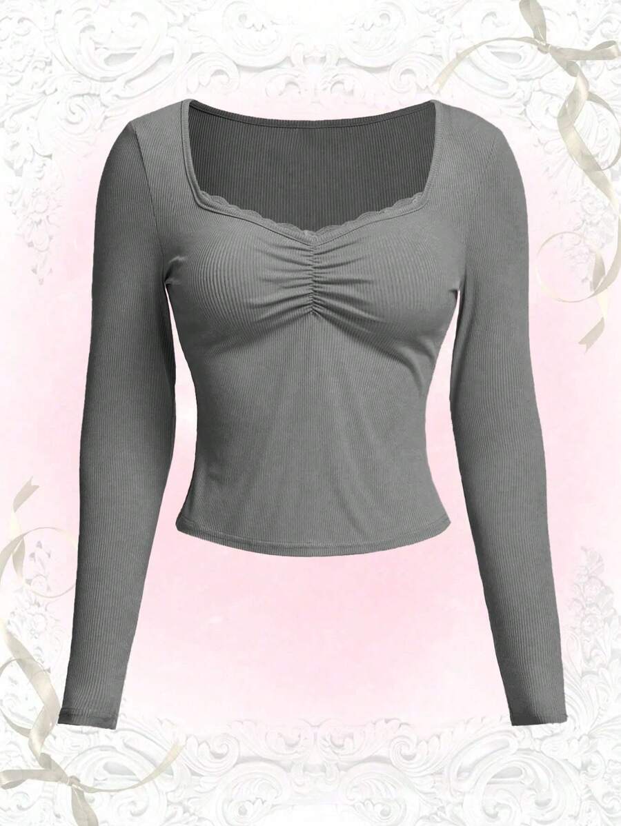 Flirla 大碼純色褶皺胸圍撞色蕾絲羅紋T恤 - 灰色 - 查看 1