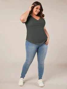 SHEIN BASICS 大碼素色V領T恤 - 深灰色 - 查看 5