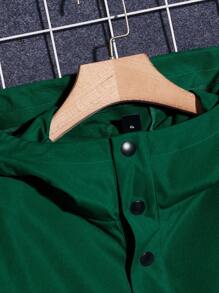 Manfinity VCAY Chaqueta con capucha y botones de media ala holgada con parche de letras para hombres