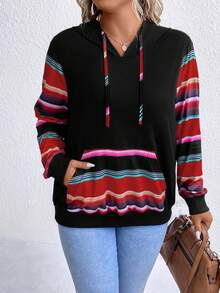 SHEIN LUNE 加大码条纹印花袋鼠口袋抽绳卫衣 - 紅色 - 查看 3