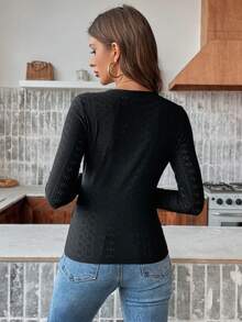 SHEIN Frenchy 網眼刺繡前紐扣T恤 - 黑色 - 查看 2