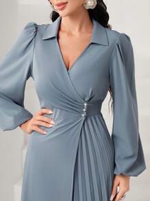 Modelyn Pearl Detail Lantern Sleeve Pleated Hem Dress - Grey - View 5