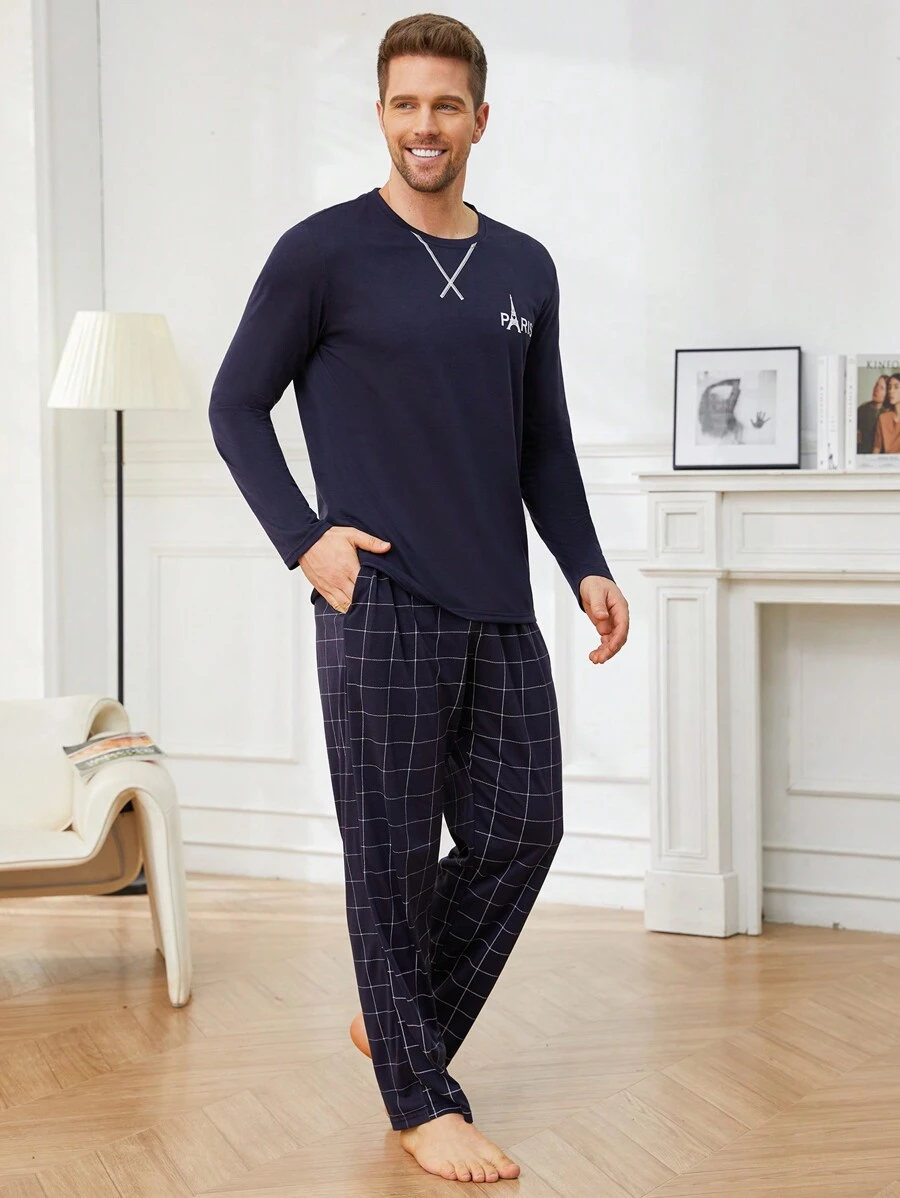 男士字母图案 T 恤和格子裤睡衣套装 / 睡衣套装