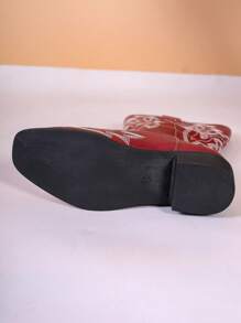 2024新款女士秋冬時尚通配PU繡花粗跟西部風格休閒騎士中筒靴，女式牛仔靴 - 紅色 - 查看 4