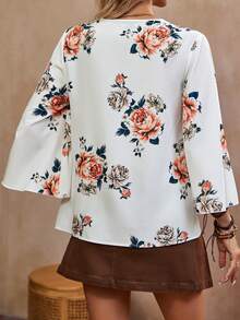 SHEIN LUNE 花卉印花凸花蕾絲邊喇叭袖襯衫 - 彩色 - 查看 2