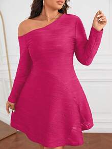 SHEIN Privé 大碼純色不對稱領口洋裝 - 玫紅色 - 查看 6