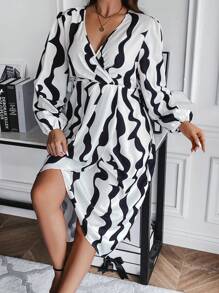 SHEIN Franclia 大碼通體印花燈籠袖裹身下擺洋裝 - 杏色 - 查看 6