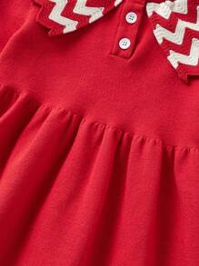 SHEIN 女小童條紋飾邊彼得潘領娃娃毛衣洋裝 - 紅色 - 查看 4