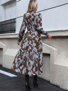 SHEIN Clasi 通體印花荷葉邊下擺洋裝 - 棕色 - 查看 2