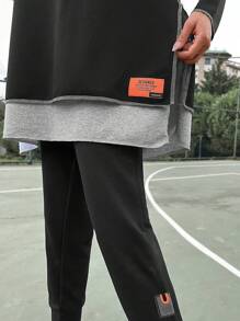 EURMUSE Letter Patched Drop Shoulder 2 In 1 Sweatshirt & Pants - Black - View 3