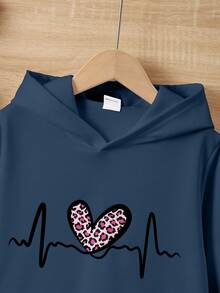 Tween Girl Heart Print Hooded Tissue - Blue - View 3