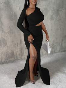 Slaydiva 不對稱領口鏤空開衩大腿洋裝