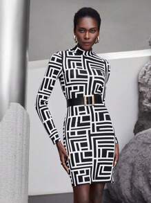 Maija 滿版印花小高領緊身洋裝不附腰帶 - 黑與白 - 查看 4