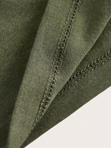 SHEIN ICON 標語圖案短款T恤 - 軍綠色 - 查看 4