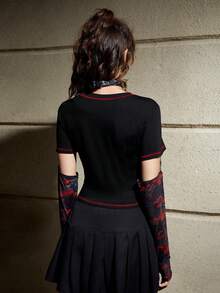 Batman X ROMWE Letter & Cartoon Graphic Contrast Stitch Crop Tee With Arm Sleeve - Multicolor - View 3