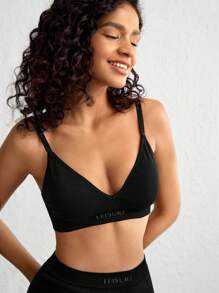Ocili Leisure Extremely Stretchy Seamless & Skin-Friendly No Padding Solid Letter Bra & Panty Sets-Black - Black - View 3