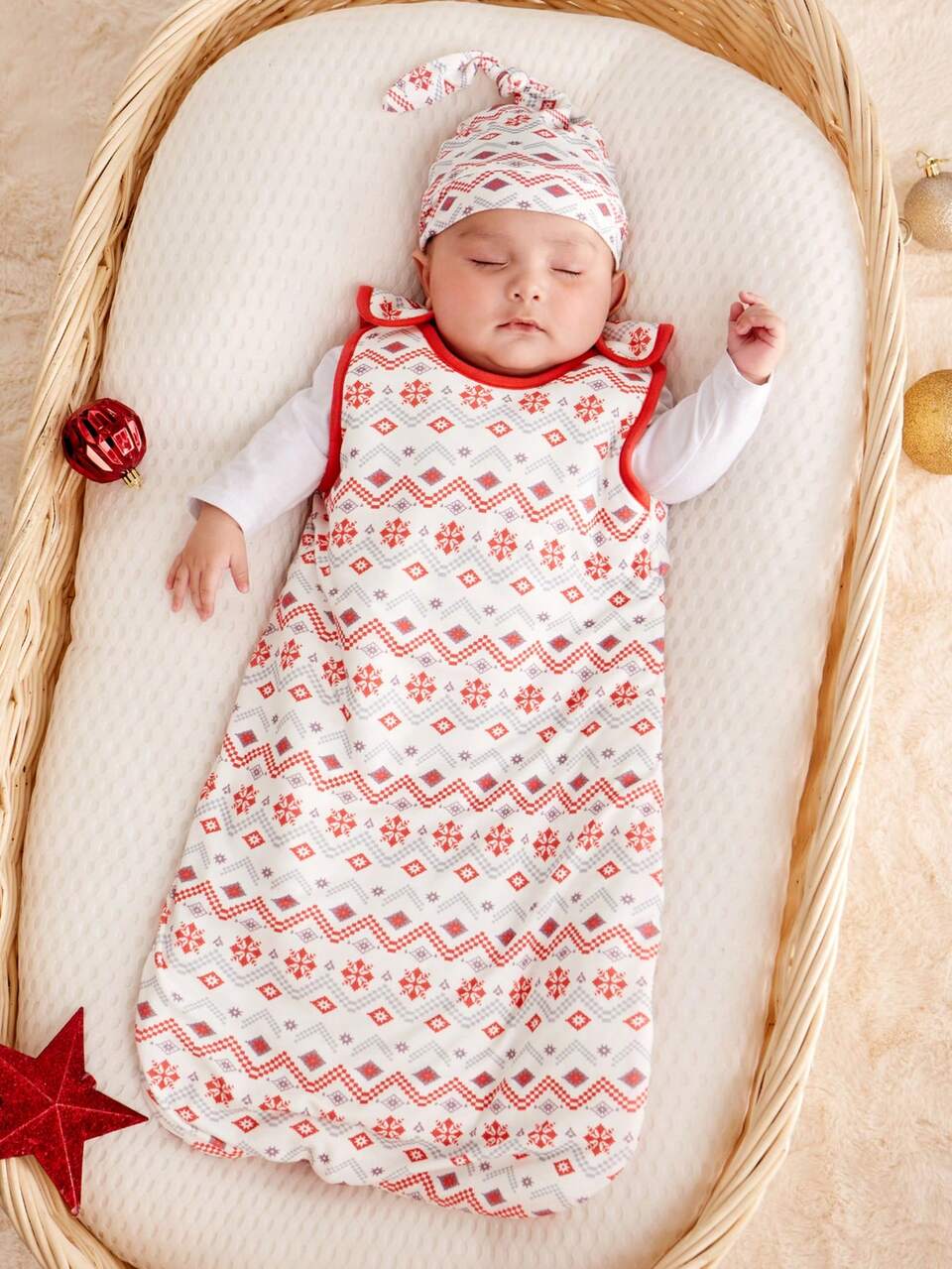 1pc Rhombus, Wave, Snowflake Printed Hat + 1pc Rhombus, Wave, Snowflake Printed Sleeping Bag for Christmas