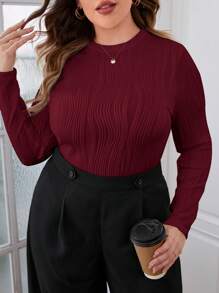 SHEIN Essnce 大碼素色圓領T恤 - 酒紅色 - 查看 1